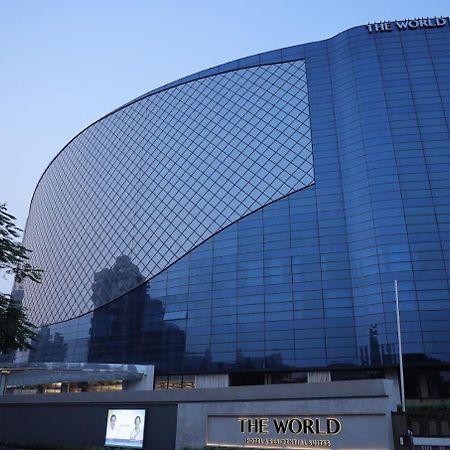 The World Surat Hotel Eksteriør billede