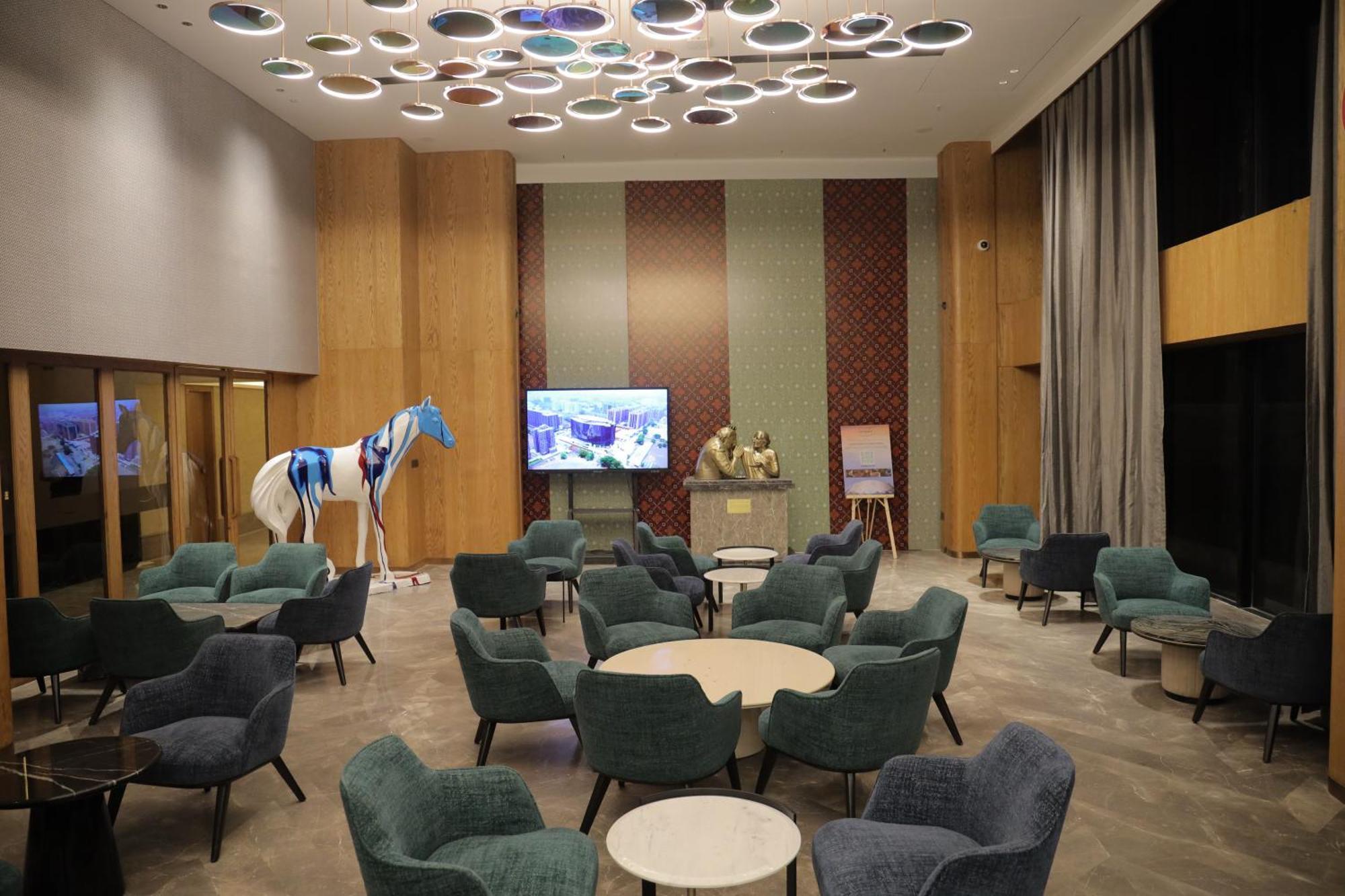 The World Surat Hotel Eksteriør billede